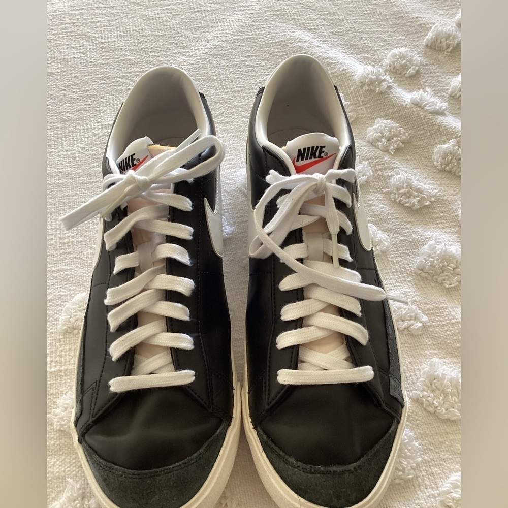 Nike Blazer Low 77 Vintage Black White Sneakers DA6364-001 Mens Size 13